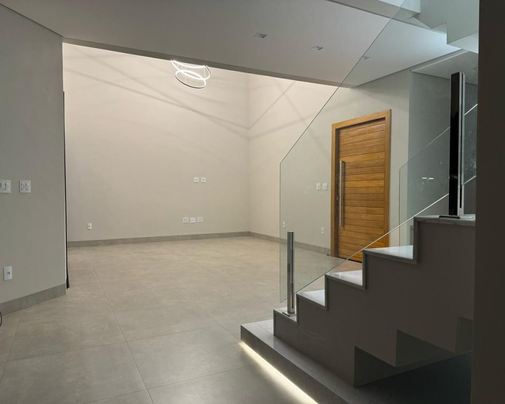 WhatsApp Image 2024-04-23 at 09.31.05 (3)