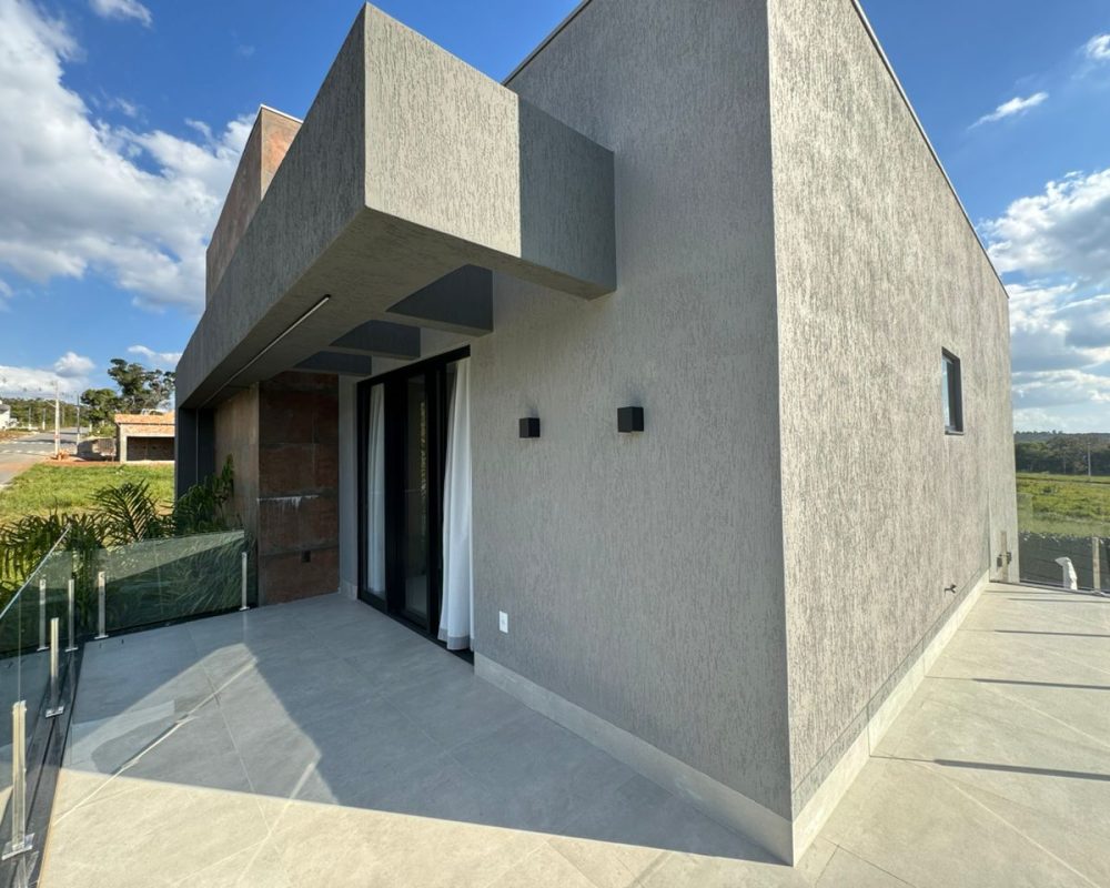 WhatsApp Image 2024-06-13 at 15.59.20 (1)