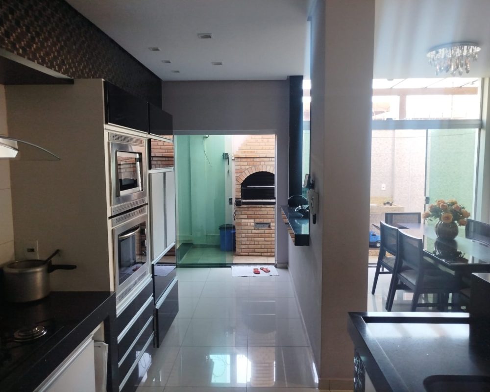 WhatsApp Image 2024-09-02 at 15.20.57 (1)