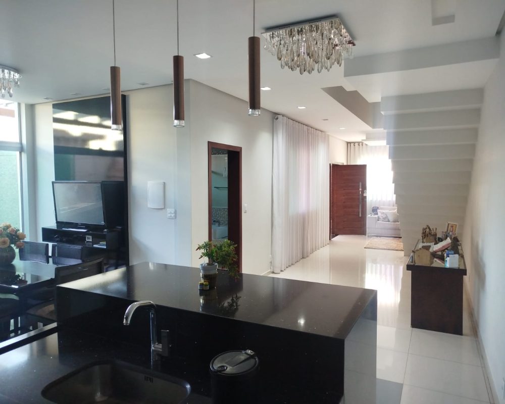 WhatsApp Image 2024-09-02 at 15.20.57 (2)