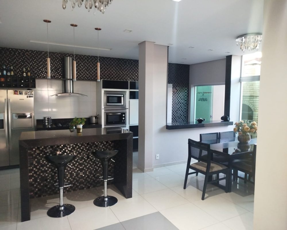 WhatsApp Image 2024-09-02 at 15.20.57 (3)