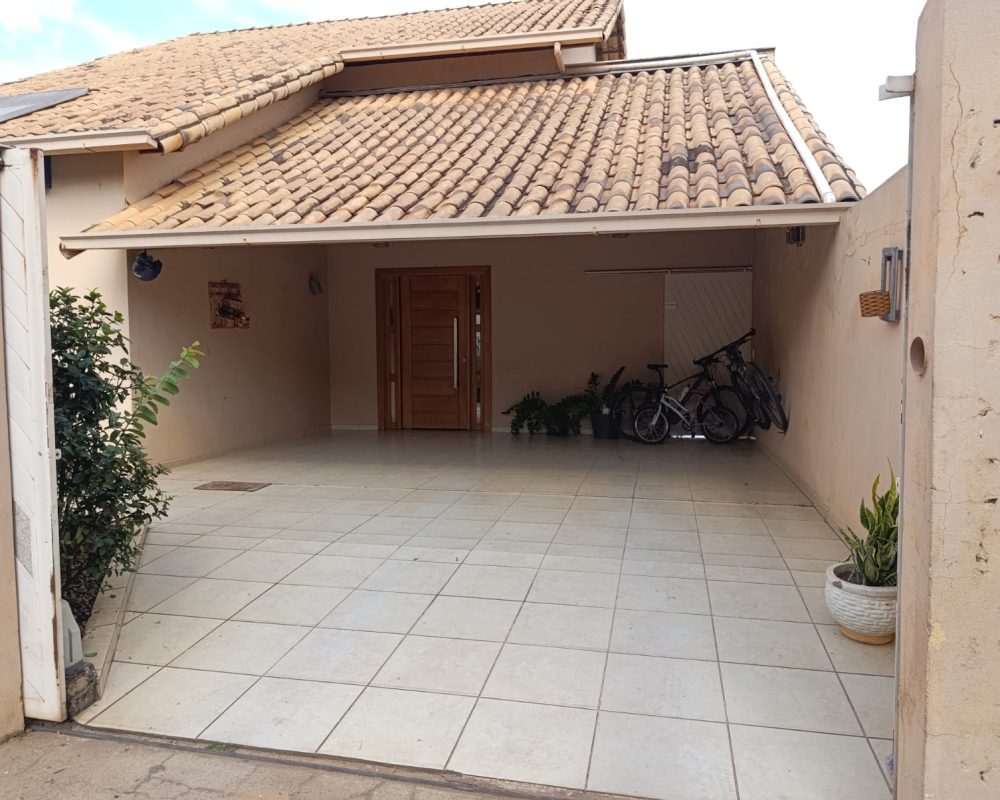 WhatsApp Image 2025-06-10 at 15.45.47 (1)