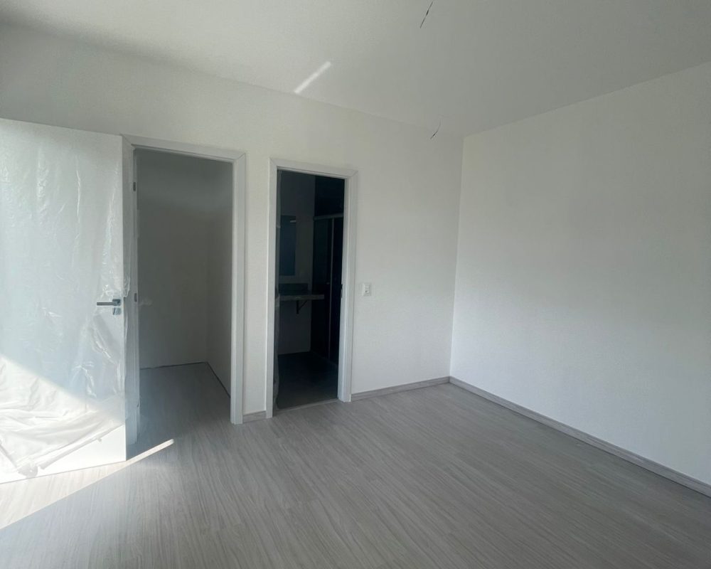 WhatsApp Image 2025-07-28 at 09.32.48 (1)