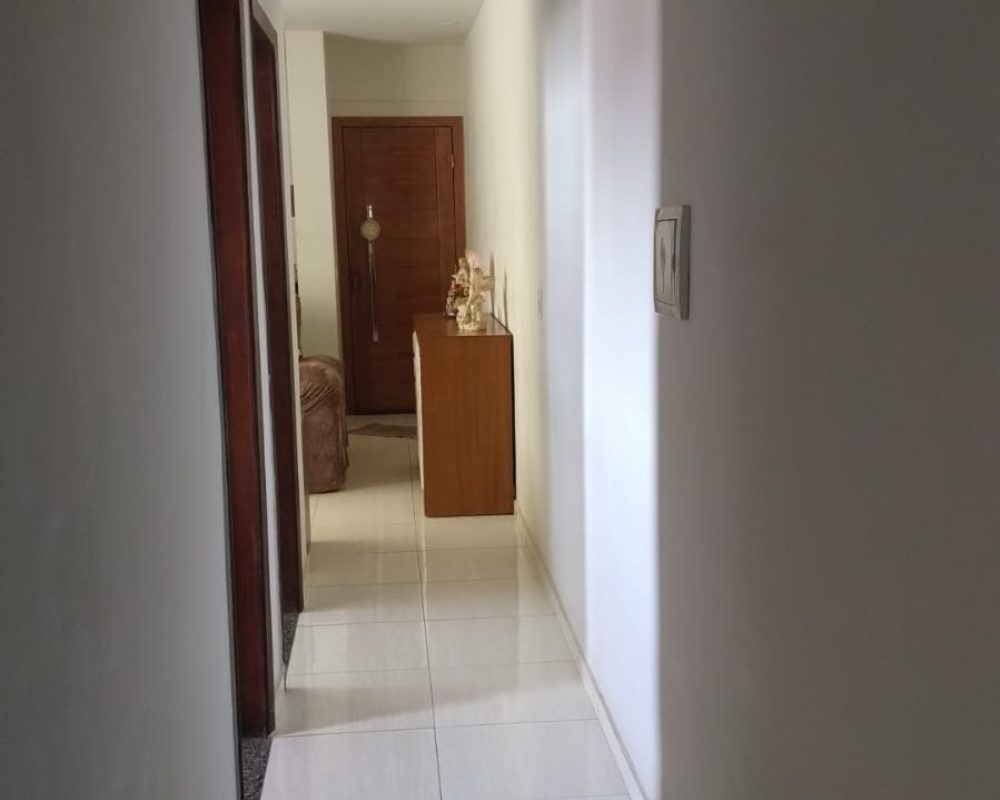 WhatsApp Image 2025-08-12 at 14.08.07 (1)