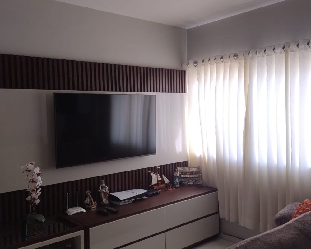 WhatsApp Image 2025-08-12 at 14.08.08 (2)