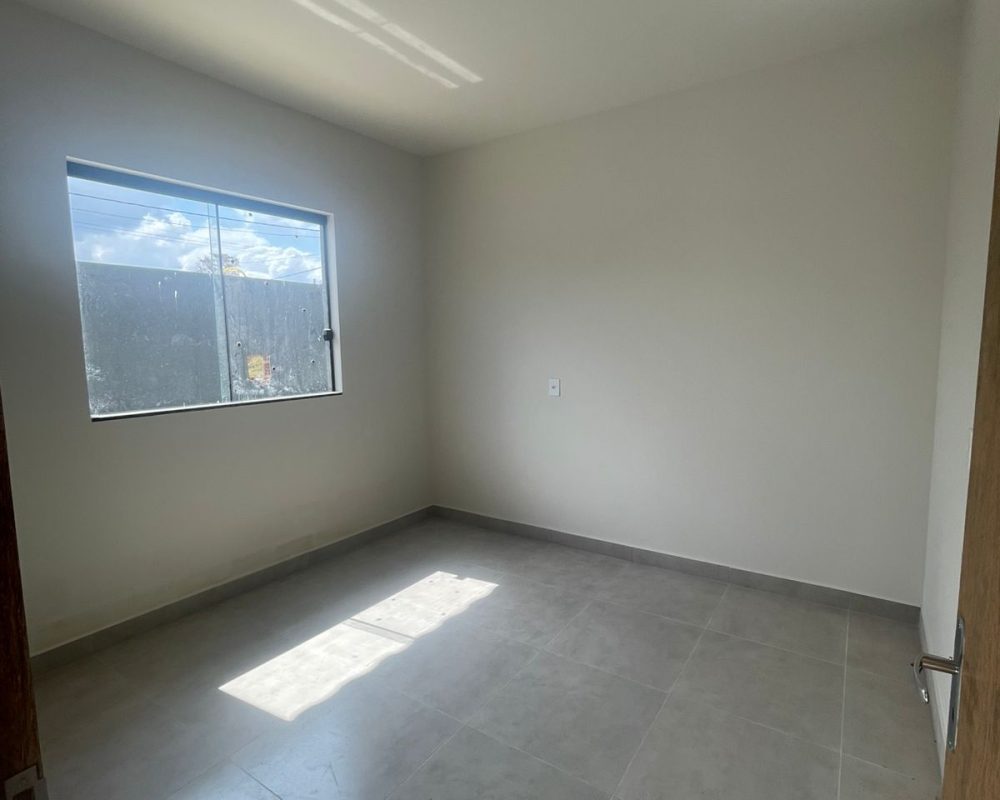 WhatsApp Image 2025-09-23 at 13.50.20 (3)